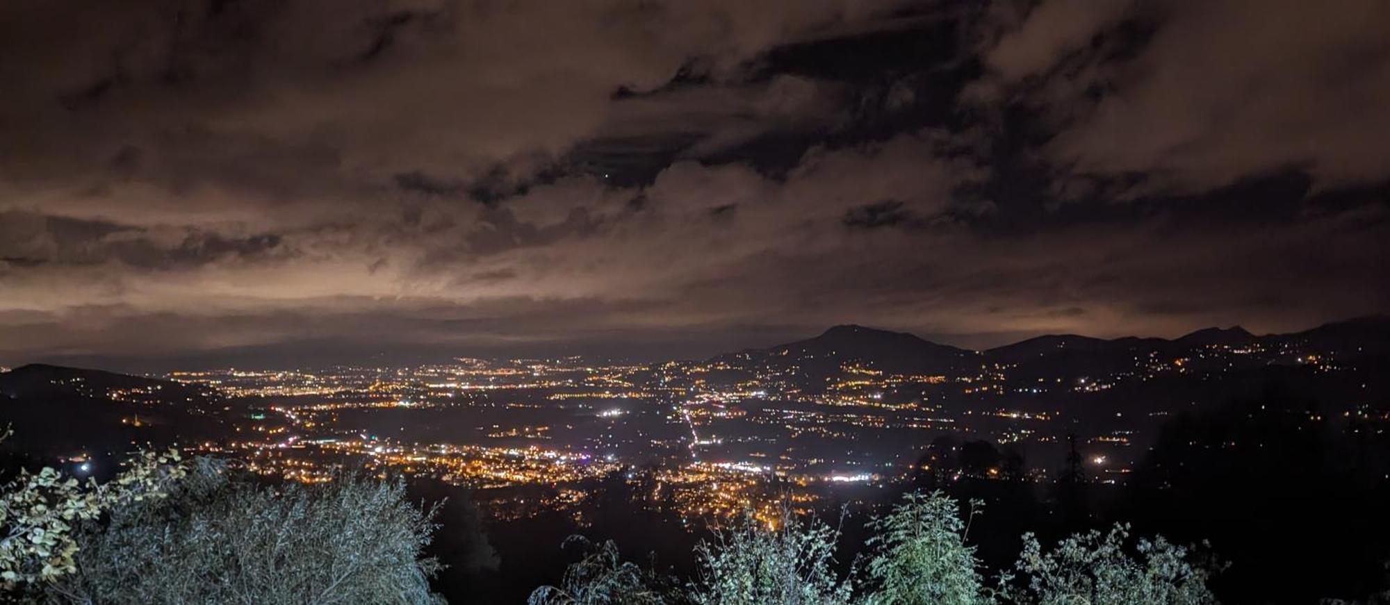 Domaine De La Griffe - Chambres D'Hotes "Roche Parnal" ラ・ロシュ・シュル・フォロン エクステリア 写真